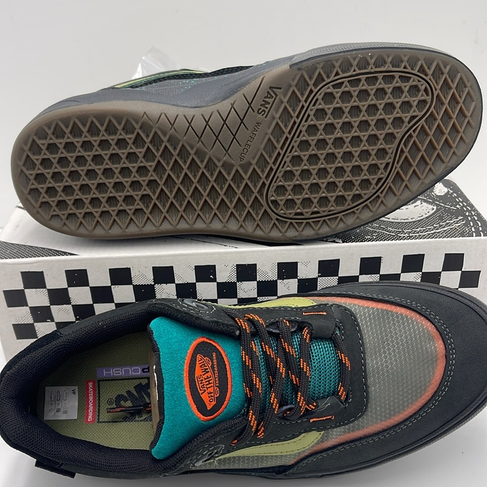 Vans Men’s Wayvee Outdoor Unexplored Sneakers
Outdoor Unexplored
VN0A5JIABKP - Picture 4 of 16